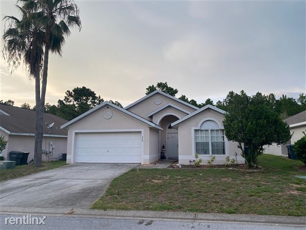 526 Pine Cone Dr Davenport, FL 33897