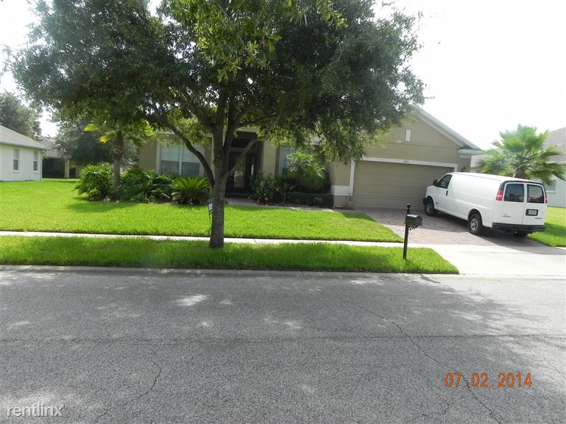 445 Alexandria Place Dr Apopka, FL 32712